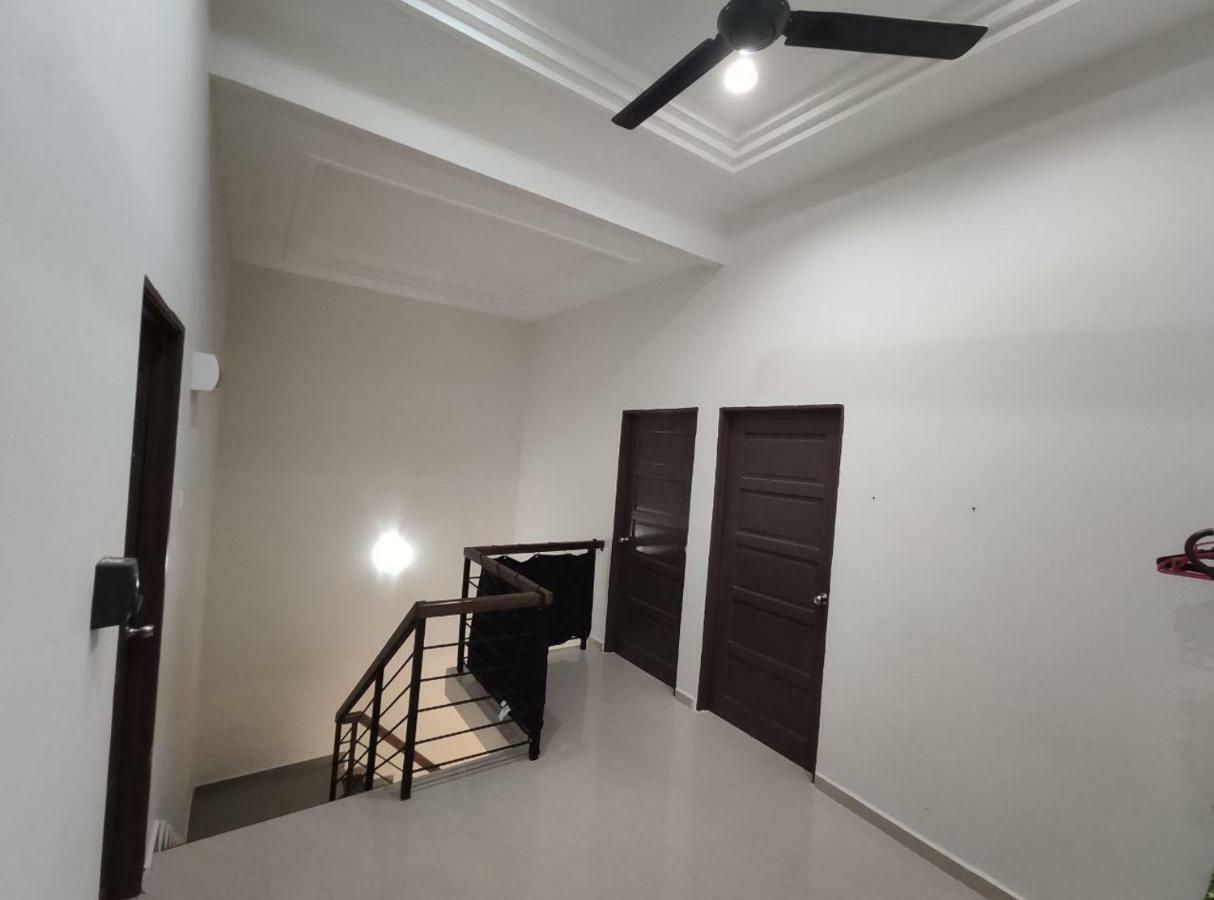 Ar-Rayyan Homestation Dungun Bagian luar foto